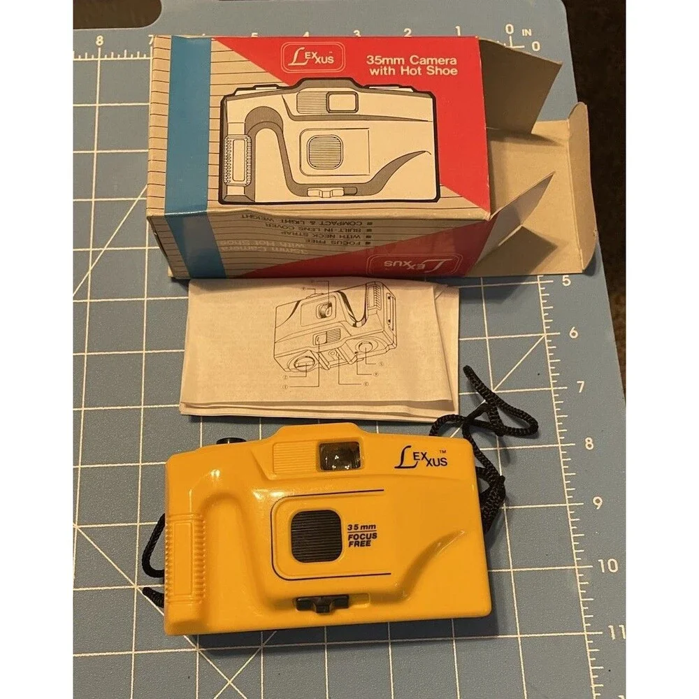 Vintage Lexxus 35mm Focus Free Camera Original Box and Instructions Untested